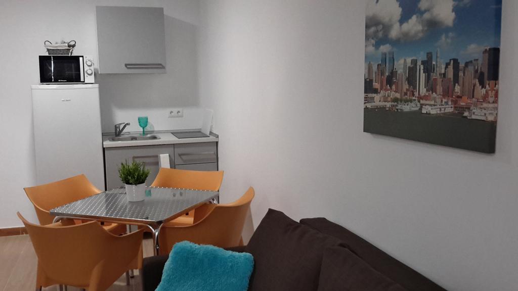 Malaga Centro Apartamentos Luaran gambar