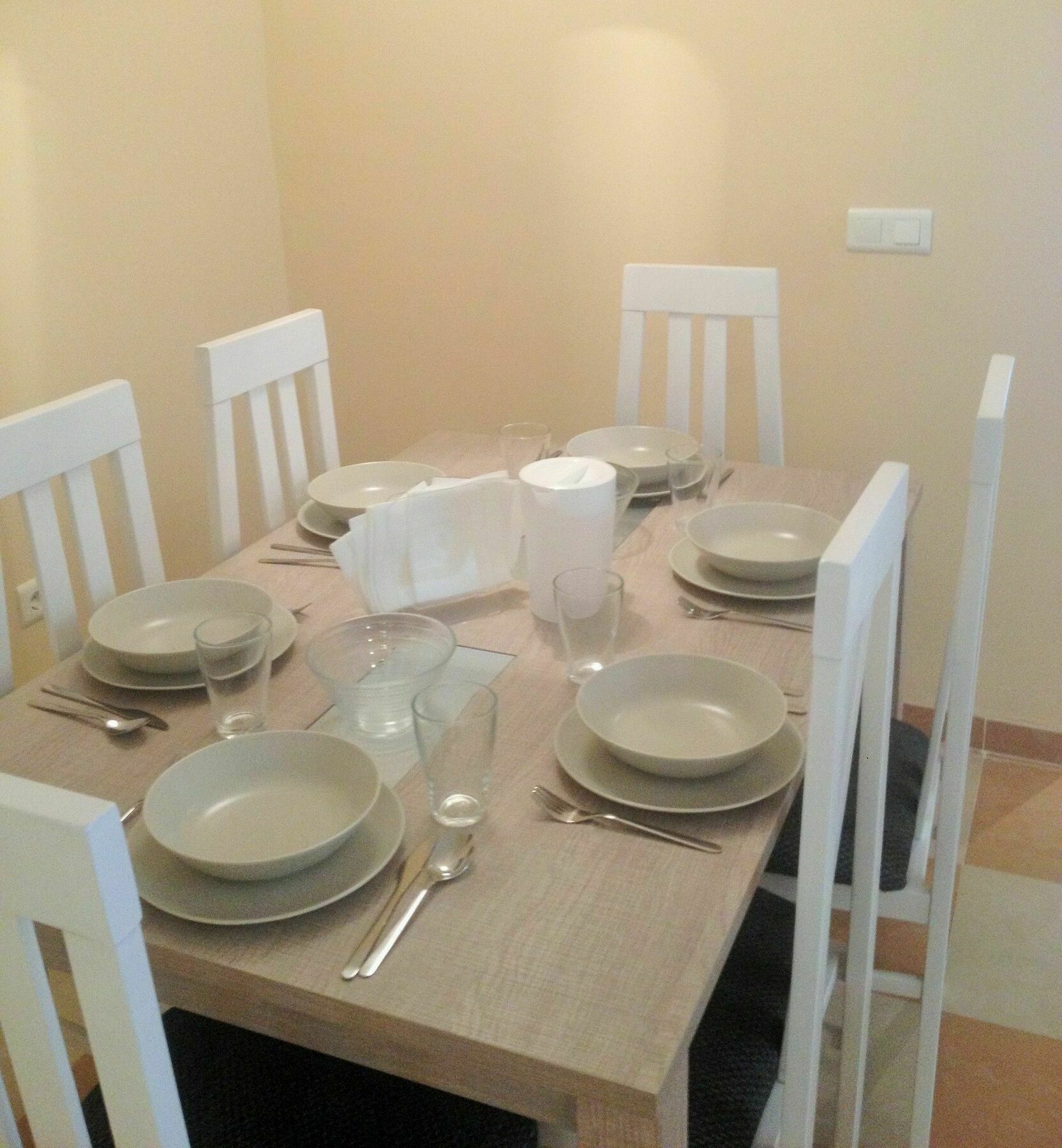 Malaga Centro Apartamentos Luaran gambar